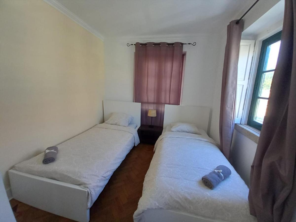 Casa Blanca Ostello Peniche Esterno foto