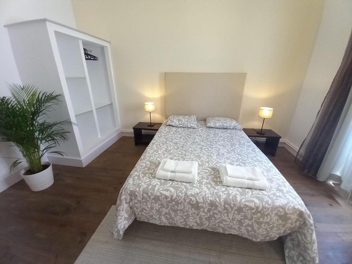 Casa Blanca Ostello Peniche Esterno foto