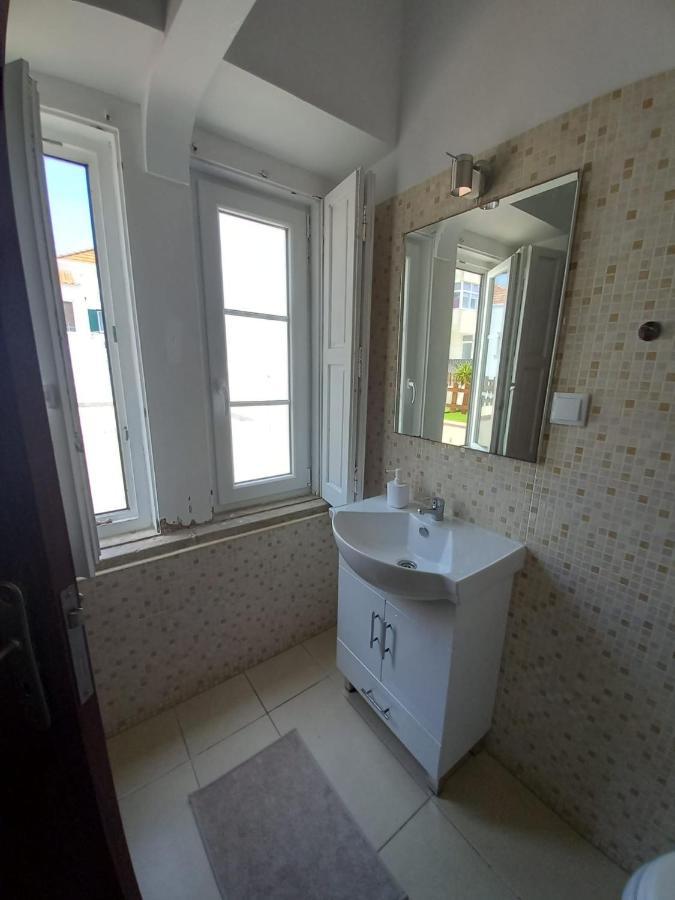 Casa Blanca Ostello Peniche Esterno foto